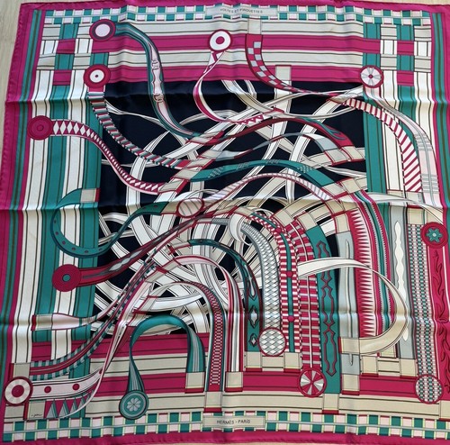Foulard carré hermes soie - carré,