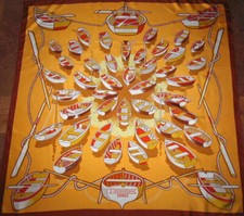 Foulard HERMÈS Paris Silk