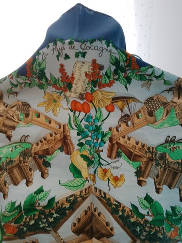 Carré hermès pays de - pays,
